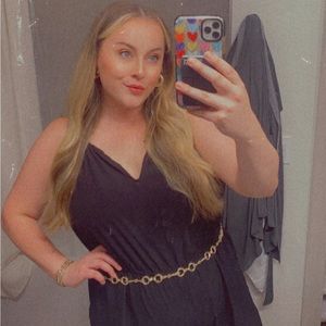 Meet your Posher, Karielle